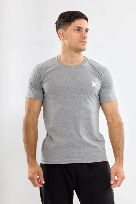 Remera Strong algodón